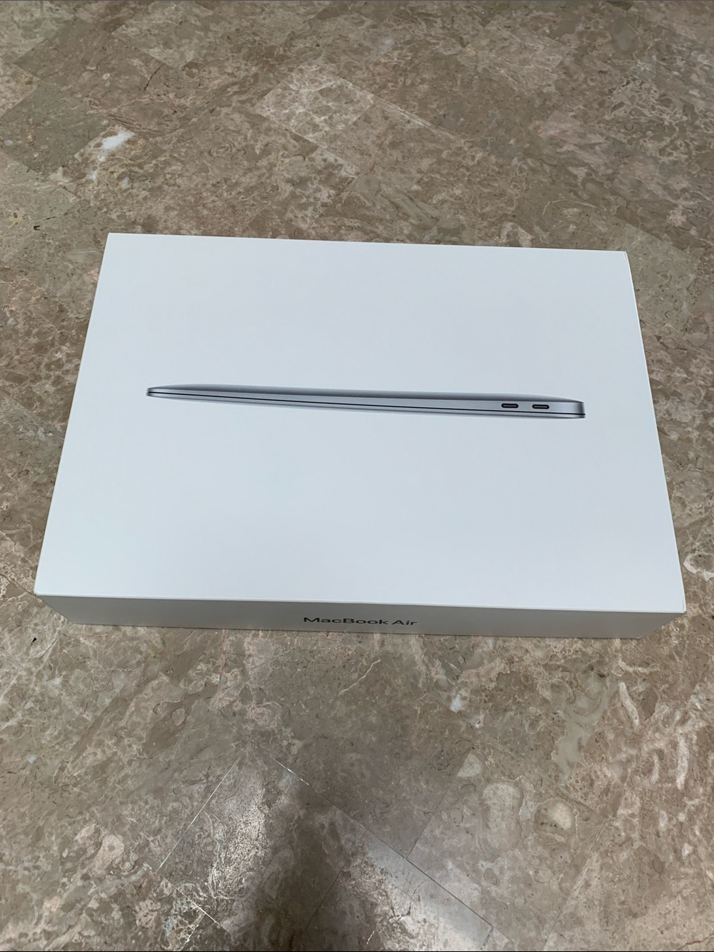 Apple MacBook Air 13-inch BOX ONLY , NO LAPTOP. Pre-Owned. . Model A2179.
